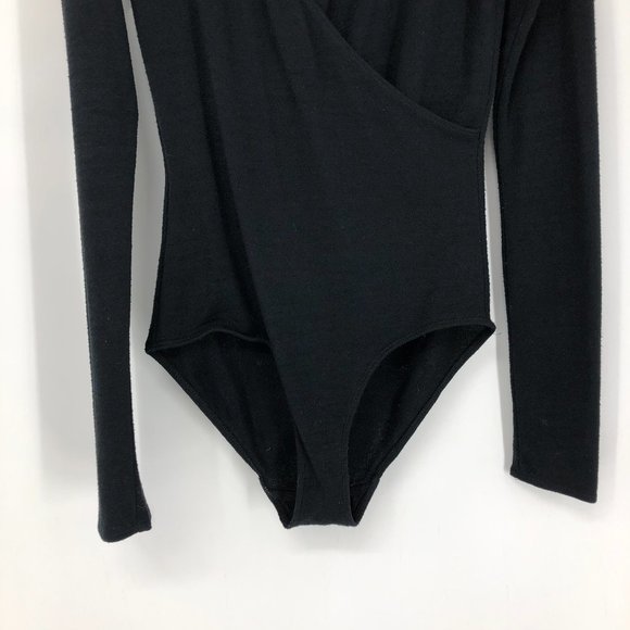Wilfred Free Aritzia Black Hari Longsleeve Surplice Neck Wrap style Bodysuit S - Picture 6 of 16